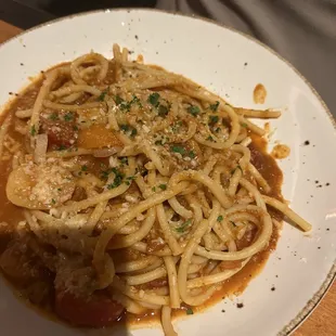 Bucatini pasta