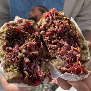 New York Style Pastrami Sandwich