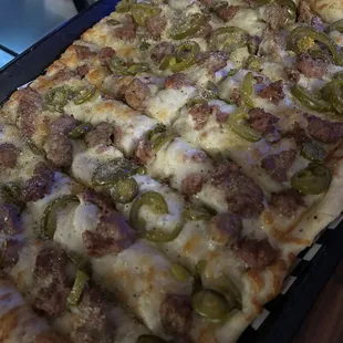 Italian fries with sausage and jalapeño