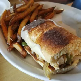 Chicken Cheese steak