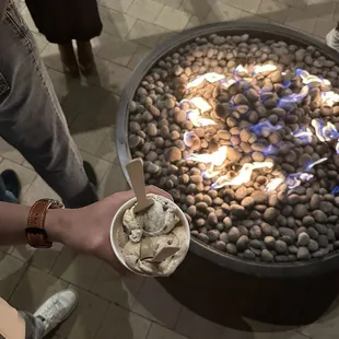 There's a fire pit outside! So cute