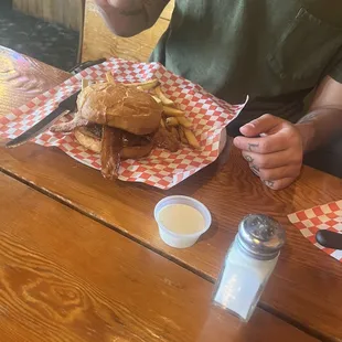 My other friend's burger.