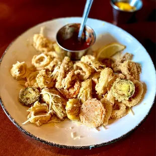 CALAMARI &quot;FRITTO MISTO&quot; Roasted Tomato Sauce / Parmesan Cheese. It had carrots and jalapeños as well
