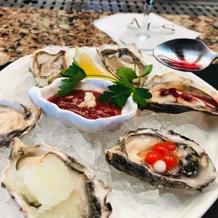 oysters and mussels, shellfish, oysters, mussels, food