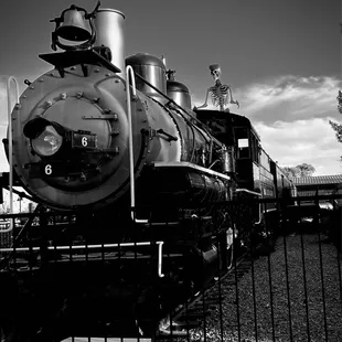 Can you spot the engineer for this ghost train? Happy Halloween, my Yelper friends!  :-)    Scottsdale.  Late Oct 2021