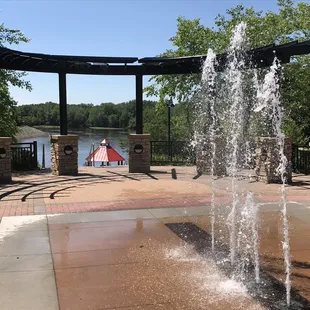 Elk River Commons Overlook ...