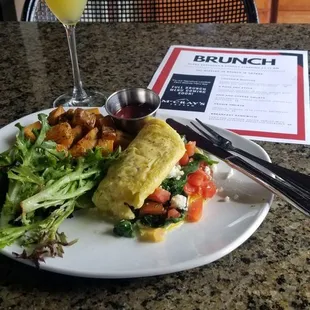 Brunch: Veggie omelet and mimosa