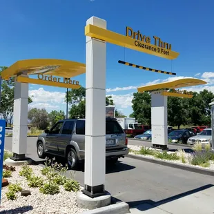 Awesome drive-thru with two lanes