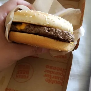 This is NOT a double .25 lber. How can you forget the second patty?!