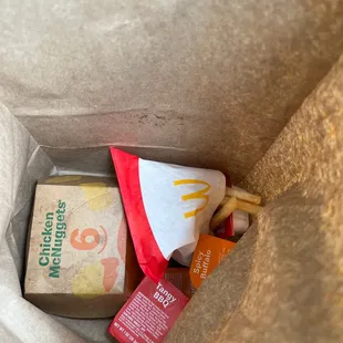 Wrong amount of nuggets wrong sauces‍ Soggy fries