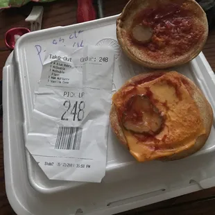 This was supposed to be plain! Idk who thought this was fucking funny but no fucking meat dude that's bull!!!