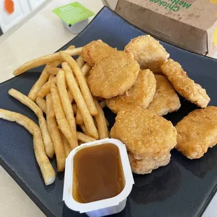 10 Piece McNuggets Meal