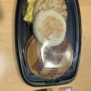 Deluxe breakfast