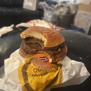 Double Cheeseburger