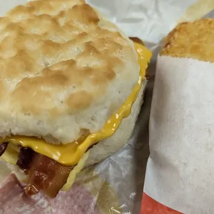 Bacon, egg, &amp; cheese biscuit and hash brown