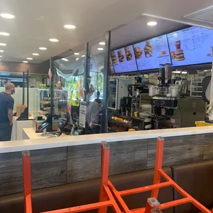 Busy. Still not indoor seating.