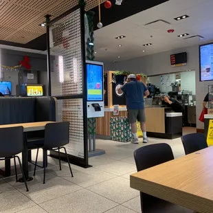 Inside McDonald&apos;s