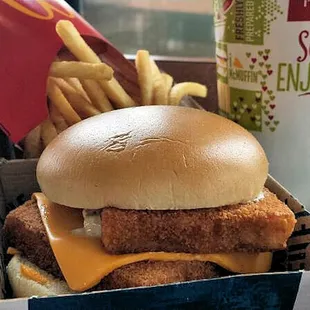 Double Filet O&apos; Fish Meal - McDonald&apos;s - Kirkland (original photo by richm)