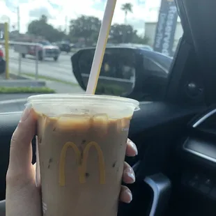Small iced &quot;caramel&quot; macchiato (substituted caramel for mocha)