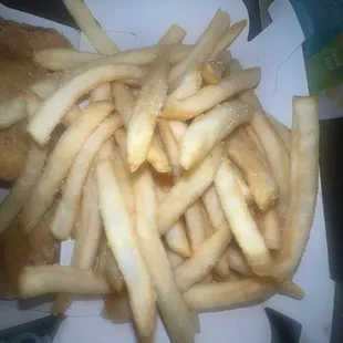 Chiti French fries These mfs covered in fkn salt im literally having a heart attack