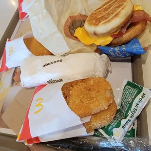 donuts, food, dough desserts