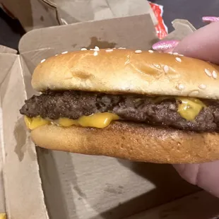 Double quarter pounder with 1 patty.