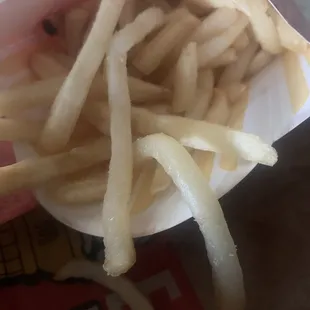 GOT SOGGY FRIES STILL DRIPPING WITH OIL AND A WATER DOWN LARGE ORANGE H-C!!