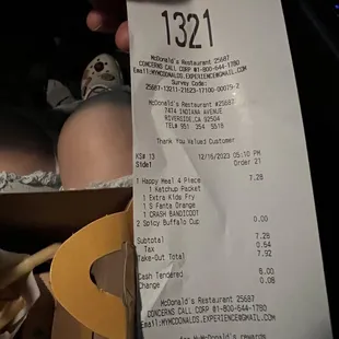 I asked for extra fries instead of apple slices, but still didn&apos;t get my order corrected.