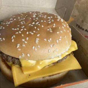 Double Cheeseburger