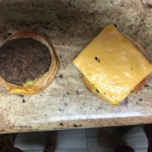 Hamburger - Happy Meal