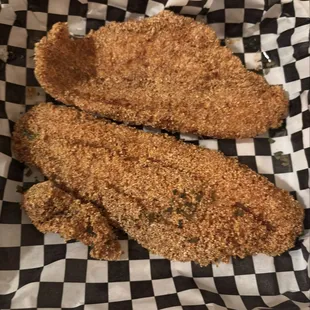 Ceasar&apos;s Fried Catfish
