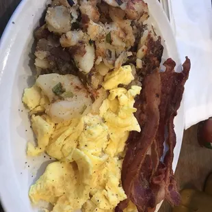 Chili and Eggs Breakfast