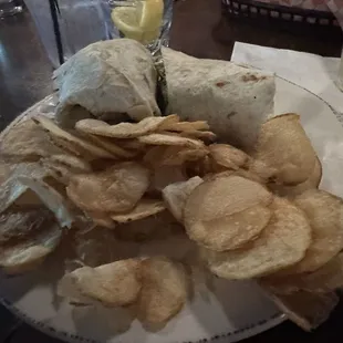 Wrap &amp; chips
