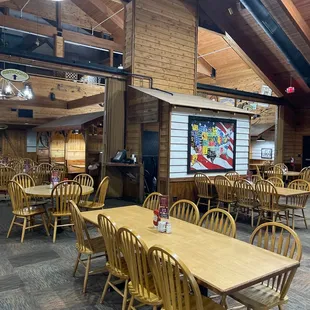 The dining room - almost closing time...