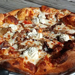 The Funghi pizza-- so pretty and delicious.