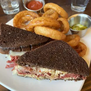 Reuben Sandwich