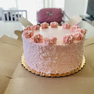 Pink champagne cake my bday got me for Mother&apos;s Day