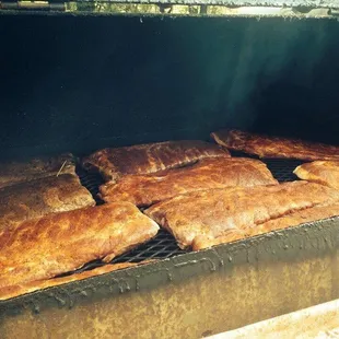Jim cooks some amazing Ribs, Brisket, Bologna and Hot Links