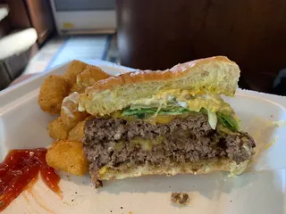 Pineapple Express Food Truck