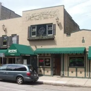 McGillycuddy's Front