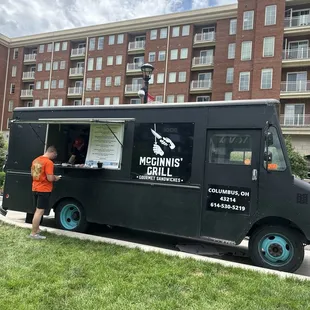 Food truck for lunch!!
