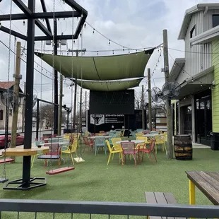 the outdoor seating area