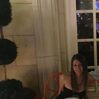 Deb H.