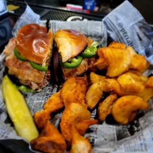 Jalapeño burger with bacon.