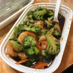 broccoli and carrots in a container