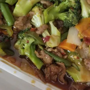 Hunan beef with vegetables
