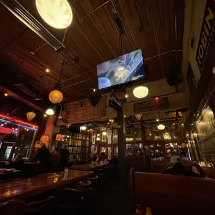 a television in a restaurant