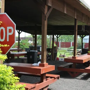 Nice outdoor dining-very relaxing.