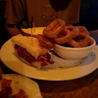 Braid Valley Corn Beef Sandwich