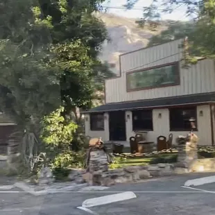 a view of a restaurant from across the street